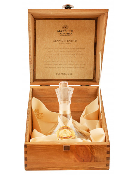 Купити Граппа Grappa Nebbiolo da Barolo 0,7л декантер дерев\'яна шкатулка Mazzetti
