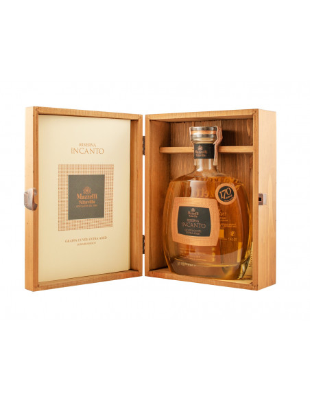 Купити Граппа Grappa Nebbiolo Da Barbaresco Incanto 0,7л дер.коробка Mazzetti