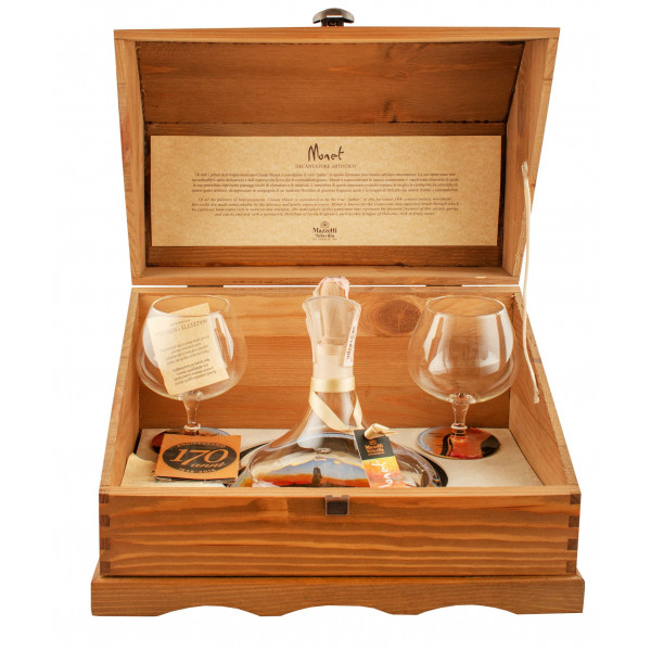Купить Купить Набор художники Monet Grappa di Dolcetto0.7л 2 бокала Mazzetti