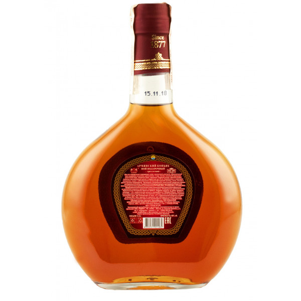 Купить Купить Коньяк Ной Подарочный 3 года 0,5л