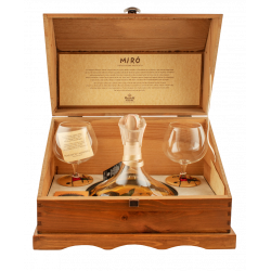 Купить Набор художники Miro Grappa di Moscato 0.7л 2 бокала Mazzetti