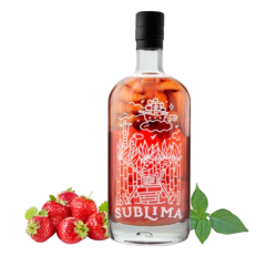 Купити Лікер на основі рому Strawberry basil rum 0,7л, 24%