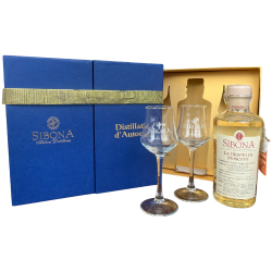 Купити Граппа E Conf Primo Piano Moscato 0,5л 44% под, кор, +2 ст, 21070