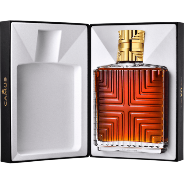 Купити Коньяк "Camus Cognac ХО" 0.7л 40% под.кор.(Франція ,ТМ "Сamus")