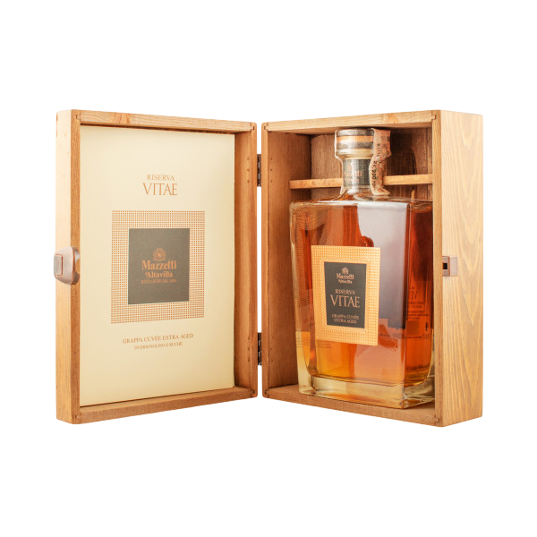 Купить Grappa di Grignolino and Ruche 0,7л,43% дер,коробка EA0630