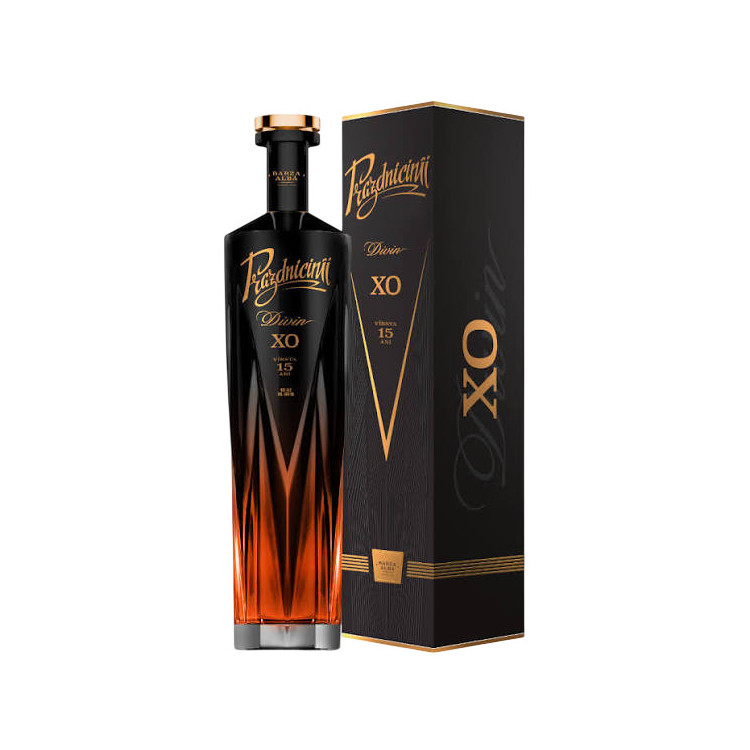 Коньяк "Prazdnicinii XO 15 YO" 0,7л 44% под.кор( Молдавия, TM " Barza Alba")